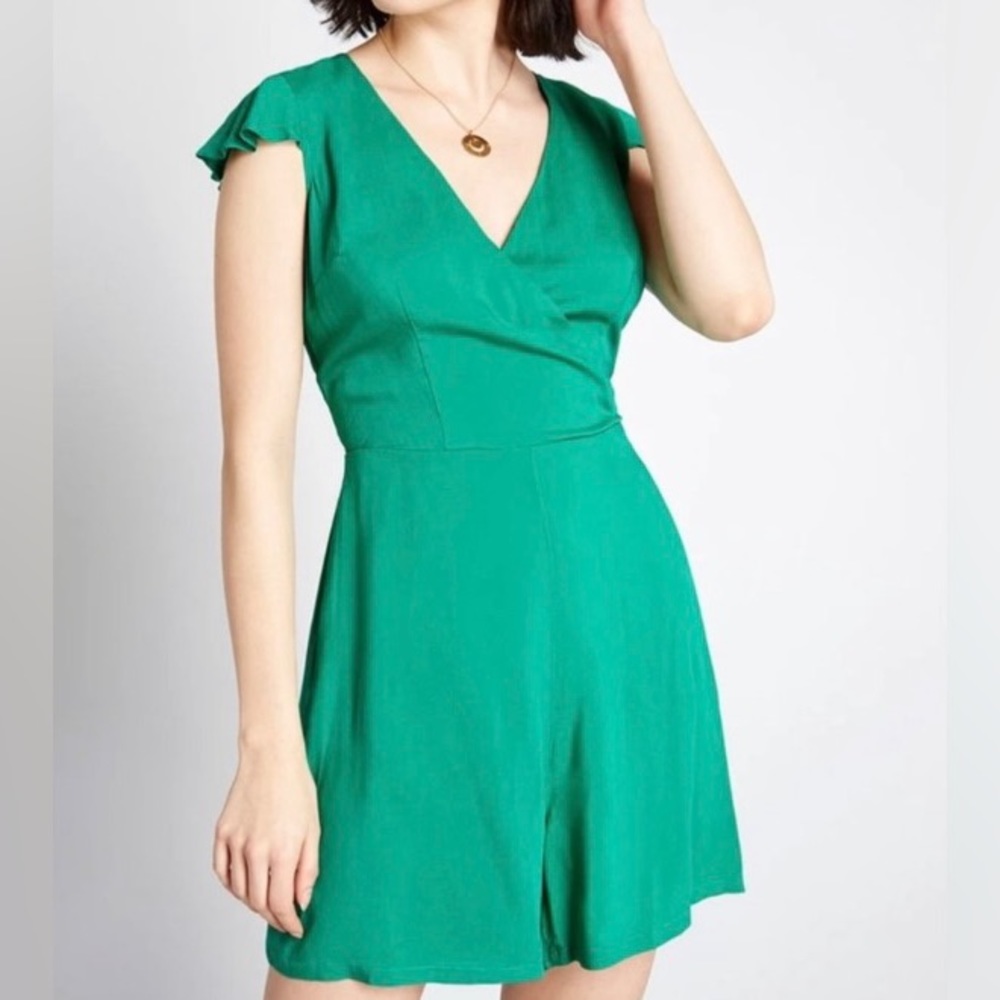 ModCloth X Collectif On Island Time Romper, Size 6, Green
